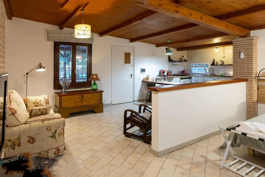 Apartmán Casa Dantemini Casa Fiera Di Roma Piana Del Solerm Fiumicino 0*, Řím
