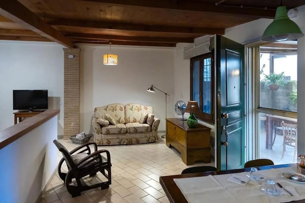 Apartmán Casa Dantemini Casa Fiera Di Roma Piana Del Solerm Fiumicino